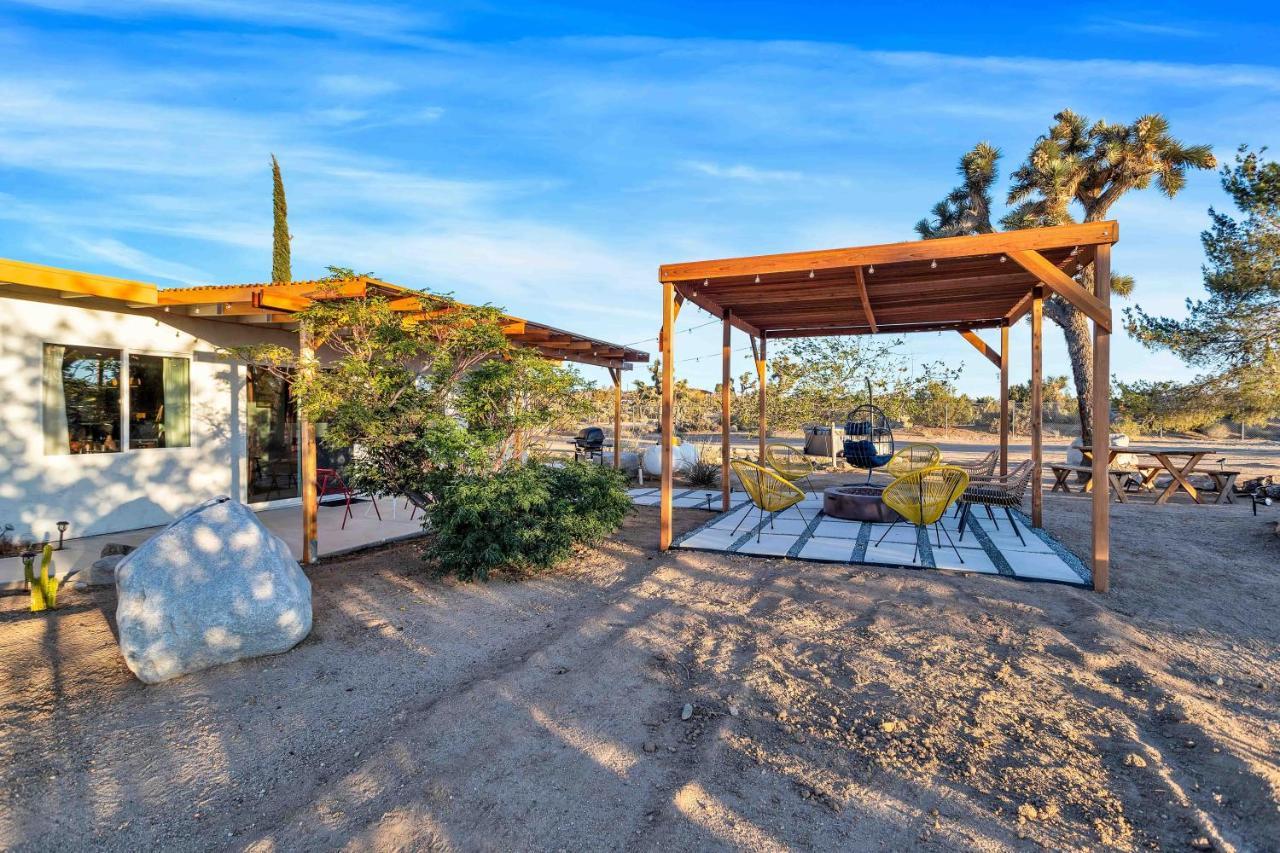 Villa Dez-Art Retreat à Yucca Valley Extérieur photo
