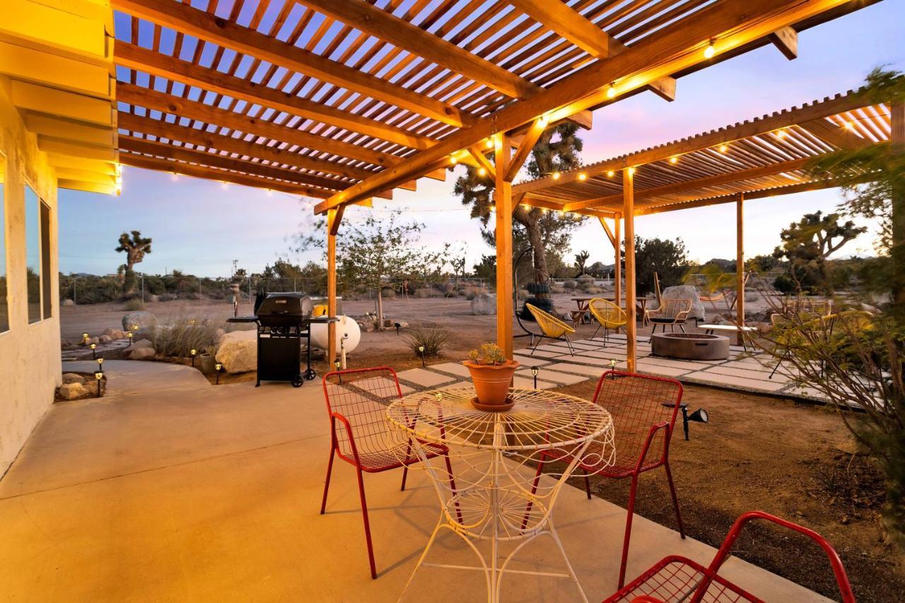 Villa Dez-Art Retreat à Yucca Valley Extérieur photo